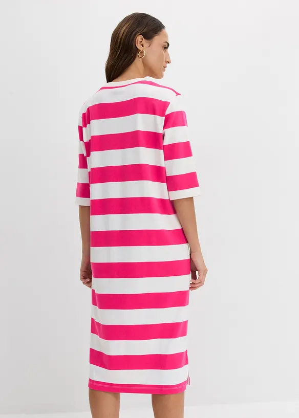 Shirtkleid aus schwerer reiner Bio-Baumwolle in pink von hinten (Totalaufnahme) - bonprix Shirtkleid aus schwerer reiner Bio-Baumwolle in pink von hinten (Totalaufnahme) - bonprix