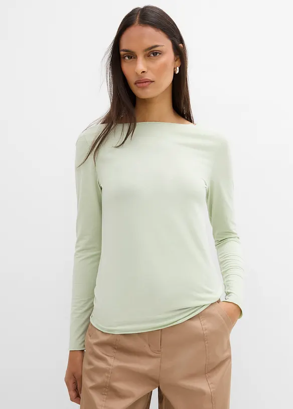 Leichtes Langarmshirt in grün von vorne (im Anschnitt) - bonprix
