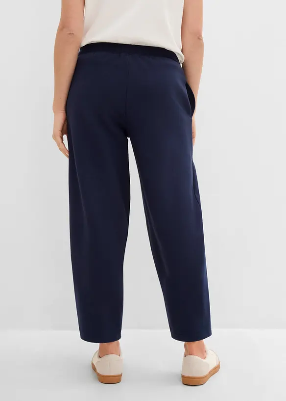 Barrel-Sweathose aus reiner Bio-Baumwolle in blau von hinten - bonprix