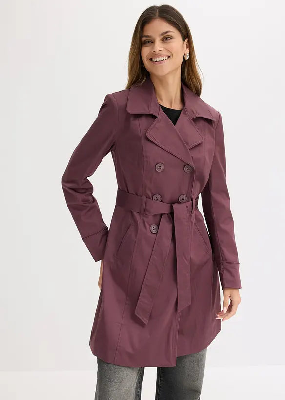 Doppelreihiger Trenchcoat in lila von vorne (Totalaufnahme) - bonprix