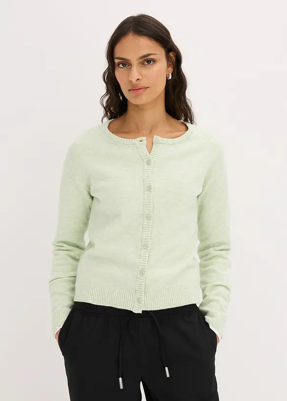 Strickjacke aus softem Viskose-Mix in grün von vorne (im Anschnitt) - bonprix Strickjacke aus softem Viskose-Mix in grün von vorne (im Anschnitt) - bonprix