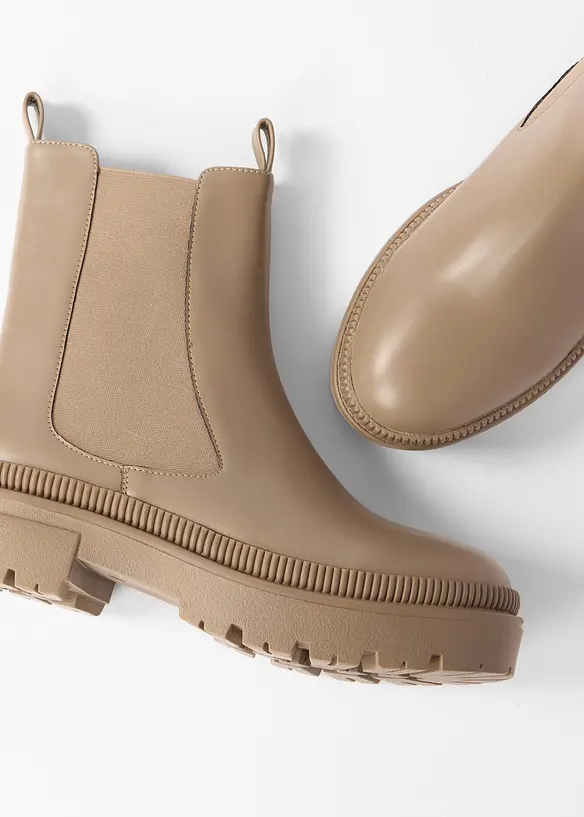 Chelsea-Boots mit Profilsohle in braun - bonprix