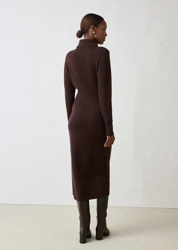 Strickkleid aus Merinowolle in braun von hinten (Totalaufnahme) - bonprix