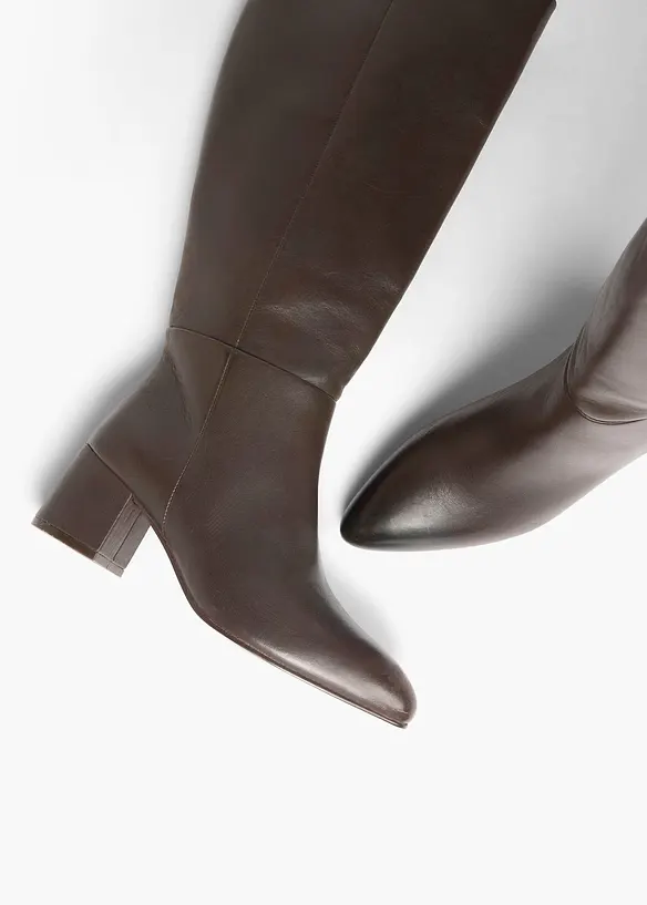 Stiefel aus Leder in braun - bonprix