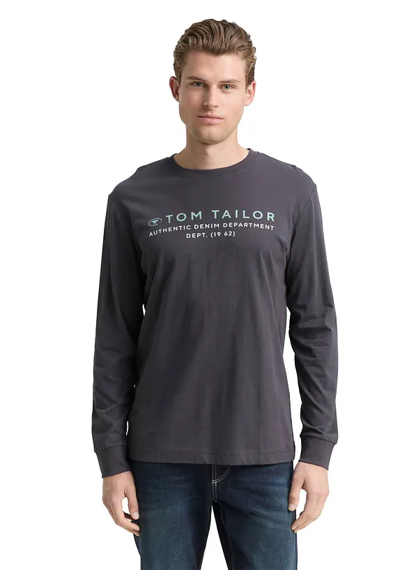 Tom Tailor Langarmshirt aus reiner Baumwolle in grau von vorne (im Anschnitt) - Tom Tailor
