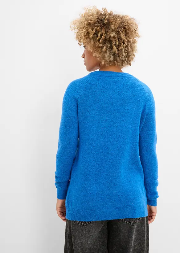 Strickpullover mit V-Ausschnitt, Oversized Fit in blau von hinten (im Anschnitt) - bonprix Strickpullover mit V-Ausschnitt, Oversized Fit in blau von hinten (im Anschnitt) - bonprix