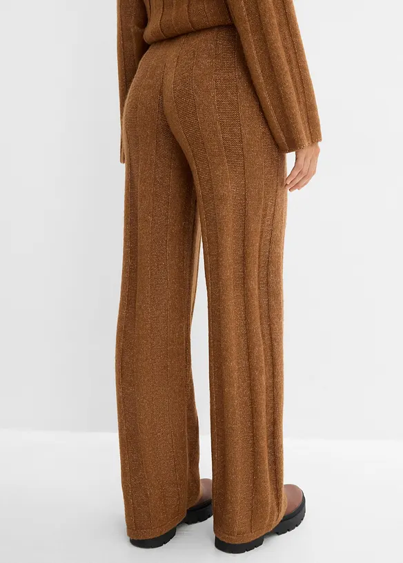 Hose aus Rippstrick in braun von hinten - bonprix