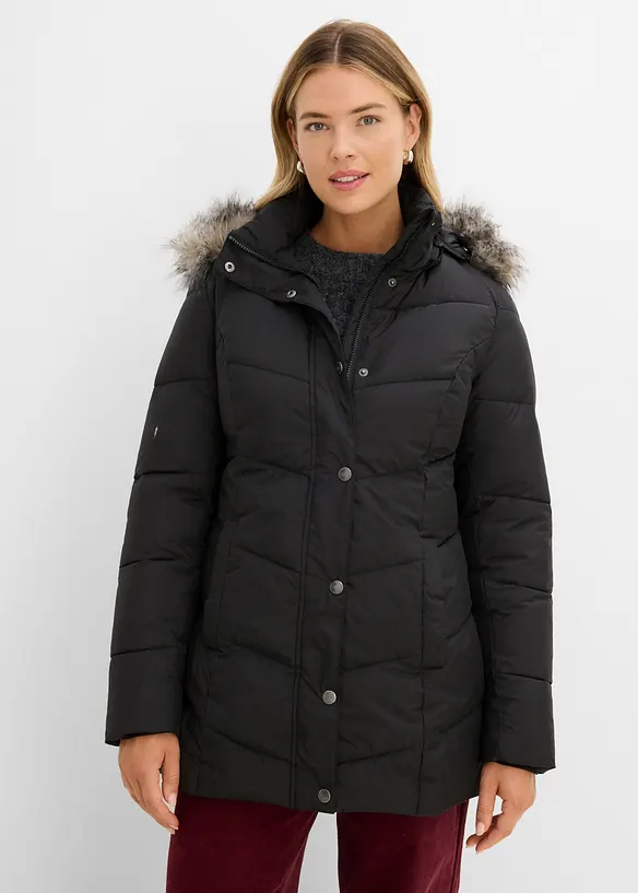 Steppjacke in schwarz von vorne (im Anschnitt) - bonprix
