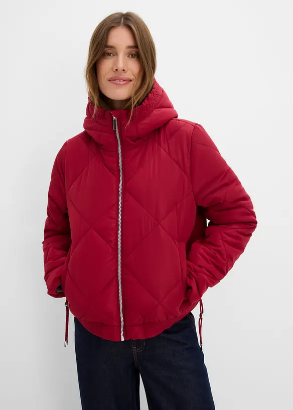 Kurze Steppjacke mit Futter in Kontrastfarbe in rot von vorne (im Anschnitt) - bonprix