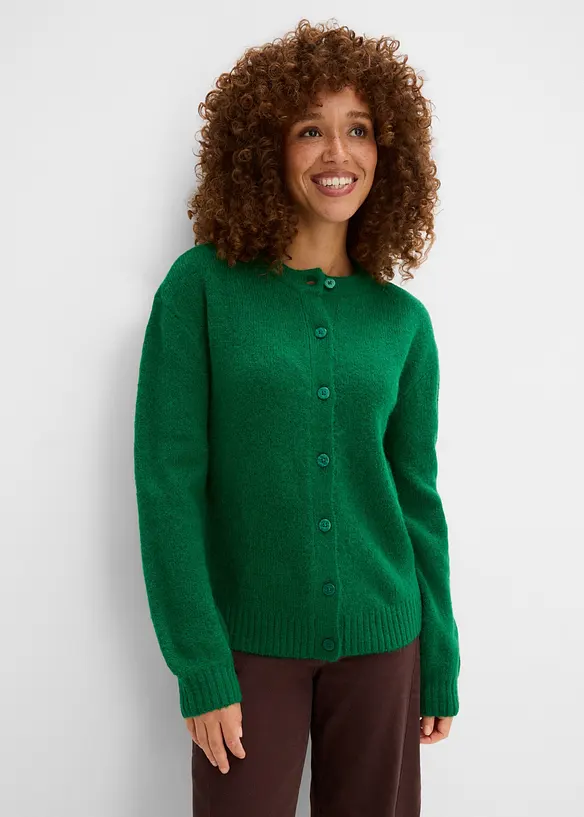Strickjacke in grün von vorne (im Anschnitt) - bonprix Strickjacke in grün von vorne (im Anschnitt) - bonprix