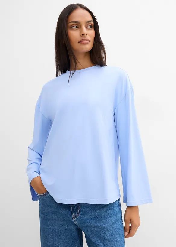 Longshirt aus leichtem Jersey in blau von vorne (im Anschnitt) - bonprix
