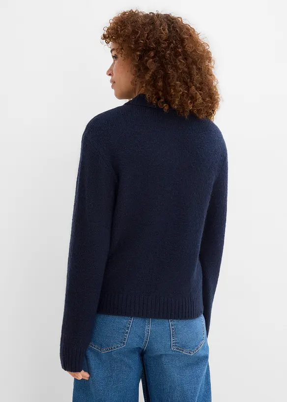 Strickjacke in blau von hinten (im Anschnitt) - bonprix Strickjacke in blau von hinten (im Anschnitt) - bonprix
