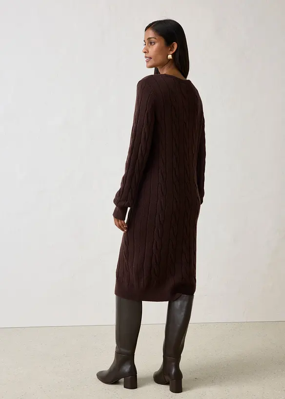 Strickkleid mit Wolle und Zopfmuster in braun von hinten (Totalaufnahme) - bonprix Strickkleid mit Wolle und Zopfmuster in braun von hinten (Totalaufnahme) - bonprix