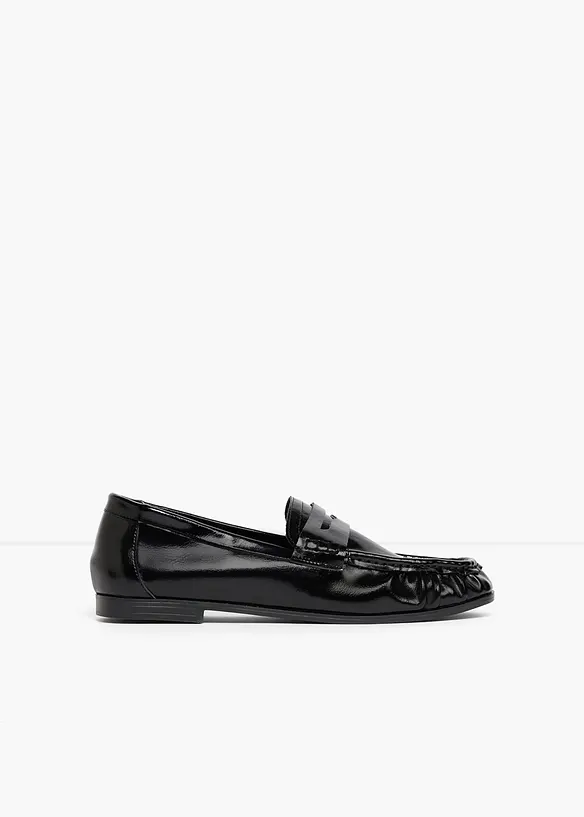 Loafer mit Raffung in schwarz - bonprix