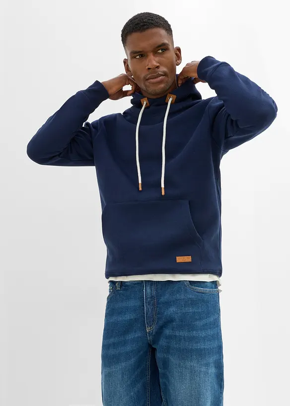 Hoodie aus weichem Baumwoll-Mix in blau von vorne (im Anschnitt) - bonprix