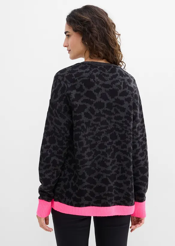 Weite Grobstrickjacke in grau von hinten (im Anschnitt) - bonprix