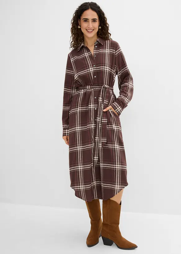 Flanell-Midikleid aus reiner Baumwolle in braun von vorne (Totalaufnahme) - bonprix Flanell-Midikleid aus reiner Baumwolle in braun von vorne (Totalaufnahme) - bonprix