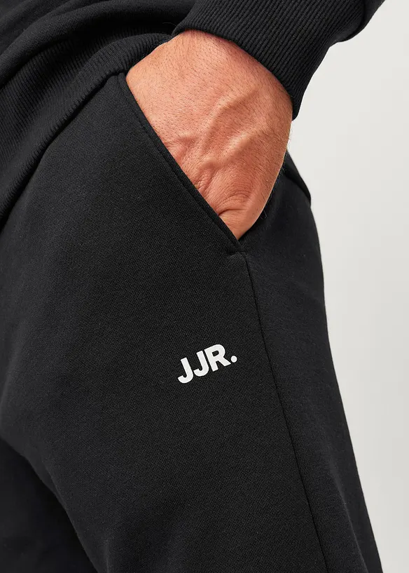 JJ REBEL Jogginghose in schwarz (Detailaufnahme) - JJ REBEL