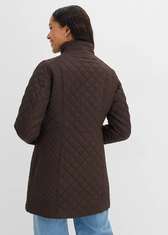 Steppmantel mit hohem Kragen in braun von hinten (Totalaufnahme) - bonprix