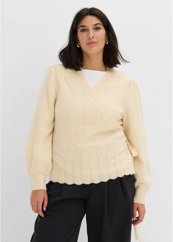 Wickelpullover mit Puffärmeln in beige von vorne (im Anschnitt) - bonprix
