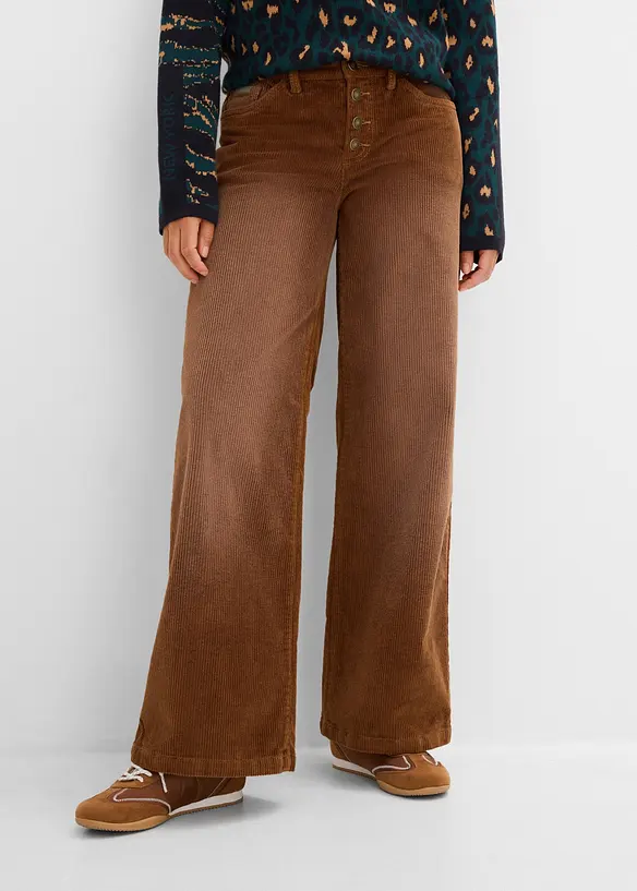 Cordhose aus elastischem Baumwoll-Mix in braun von vorne - bonprix Cordhose aus elastischem Baumwoll-Mix in braun von vorne - bonprix