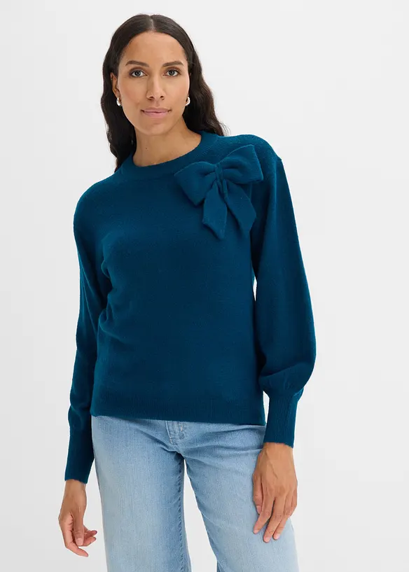 Pullover mit Schleifen-Applikation in petrol von vorne (im Anschnitt) - bonprix Pullover mit Schleifen-Applikation in petrol von vorne (im Anschnitt) - bonprix