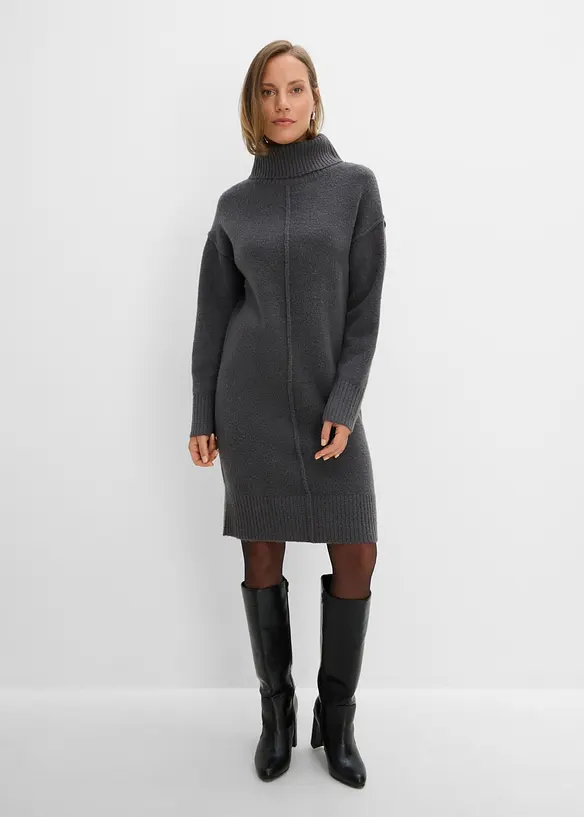 Strickkleid mit Ziernaht in grau von vorne (Totalaufnahme) - bonprix Strickkleid mit Ziernaht in grau von vorne (Totalaufnahme) - bonprix