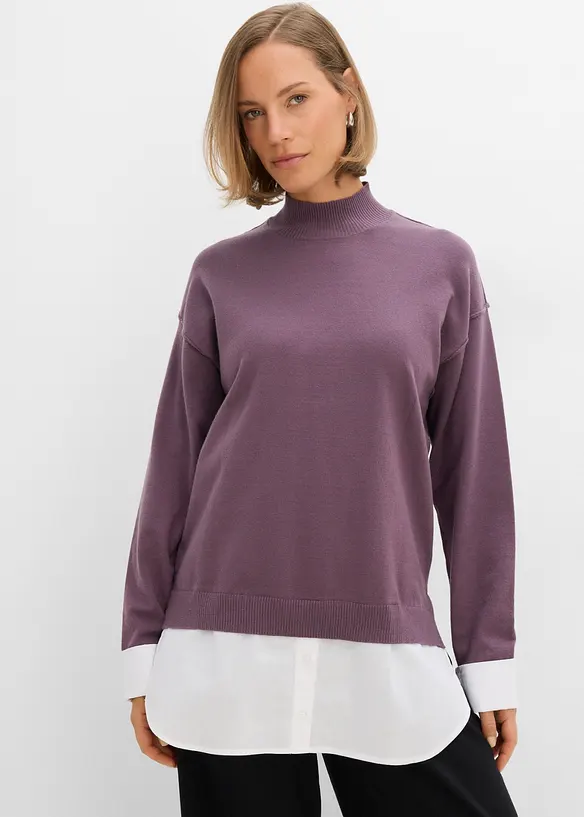 Oversize-Pullover mit Bluseneinsatz in lila von vorne (im Anschnitt) - bonprix