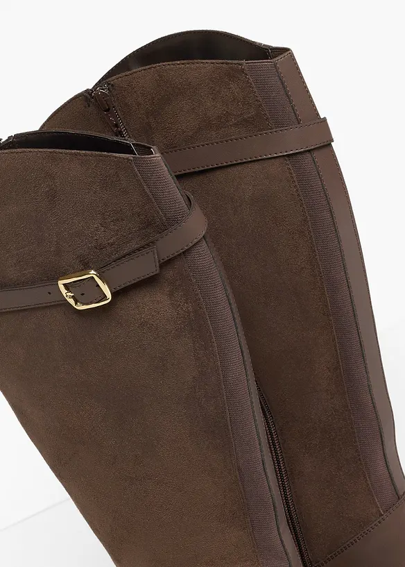 Weitschaftstiefel mit Schnalle in braun - bonprix