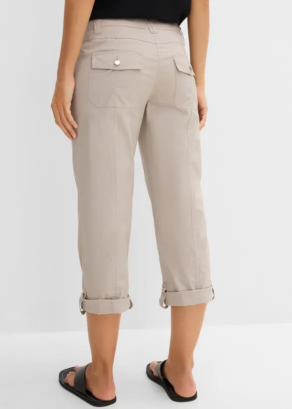 3/4-Stretch-Cargo-Hose aus Baumwoll-Mix in grau von hinten - bonprix 3/4-Stretch-Cargo-Hose aus Baumwoll-Mix in grau von hinten - bonprix