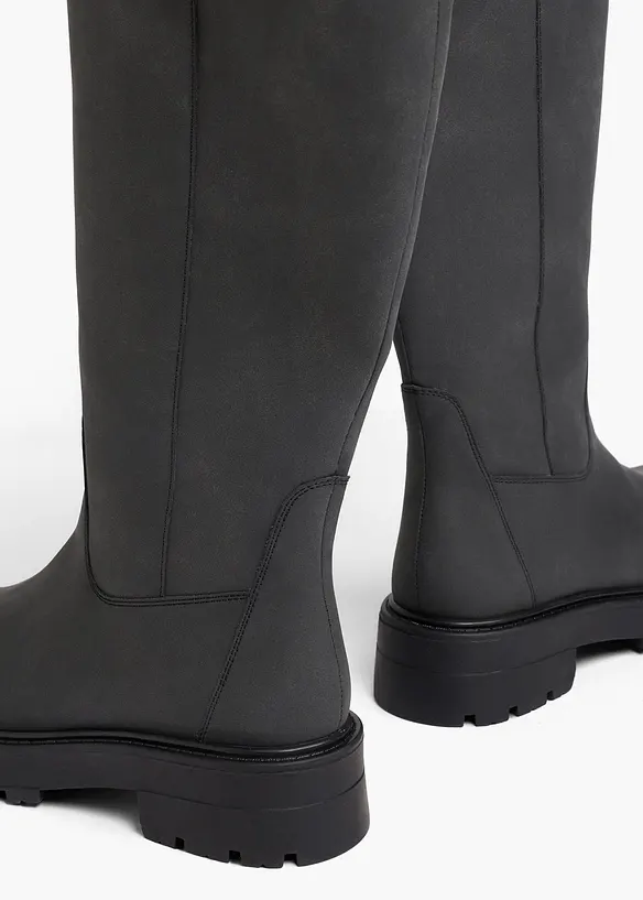 Stiefel in schwarz - bonprix