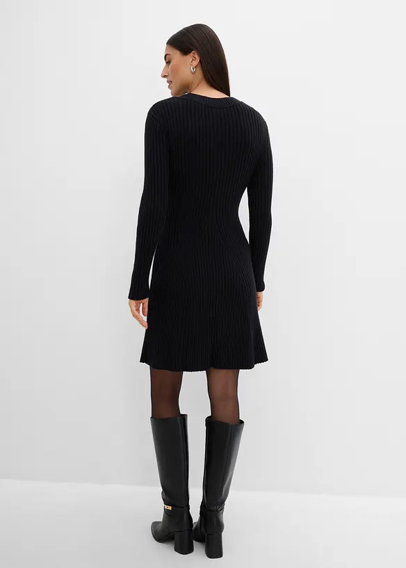 Mini-Strickkleid aus softem Viskose-Mix in schwarz von hinten (Totalaufnahme) - bonprix