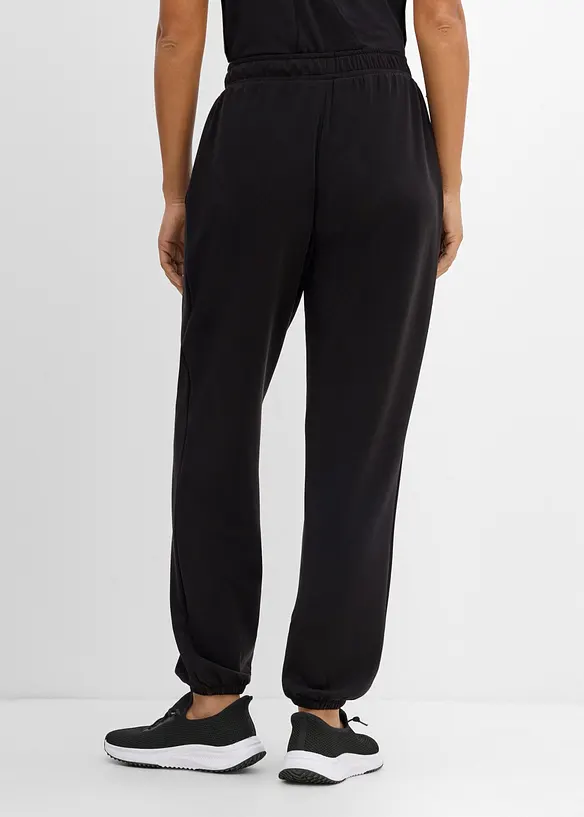 Ultrasofte Sport-Jogginghose mit Modal in schwarz von hinten - bonprix