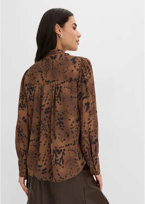 Chiffonbluse mit Stehkragen in braun von hinten (im Anschnitt) - bonprix Chiffonbluse mit Stehkragen in braun von hinten (im Anschnitt) - bonprix