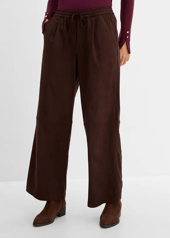 Wildlederimitat-Hose mit Bequembund in braun von vorne - bonprix