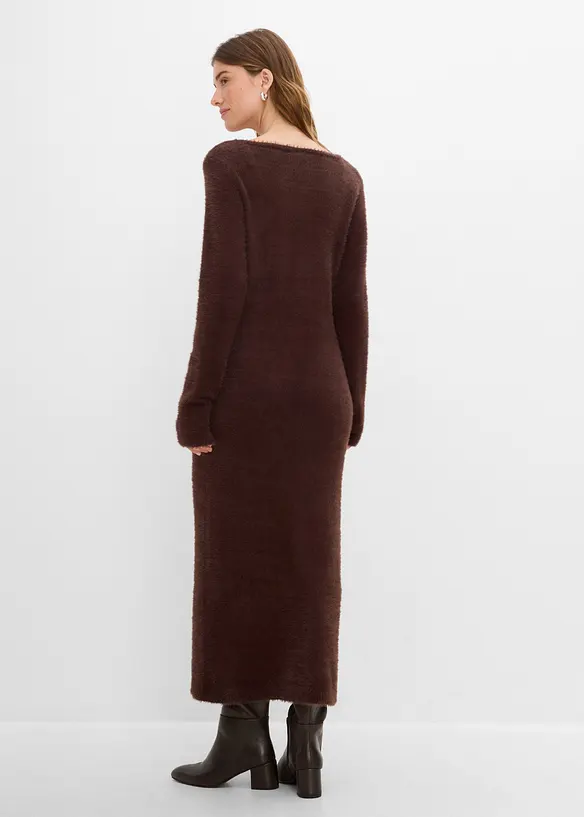 Midi-Strickkleid aus Hairy Knit in braun von hinten (Totalaufnahme) - bonprix