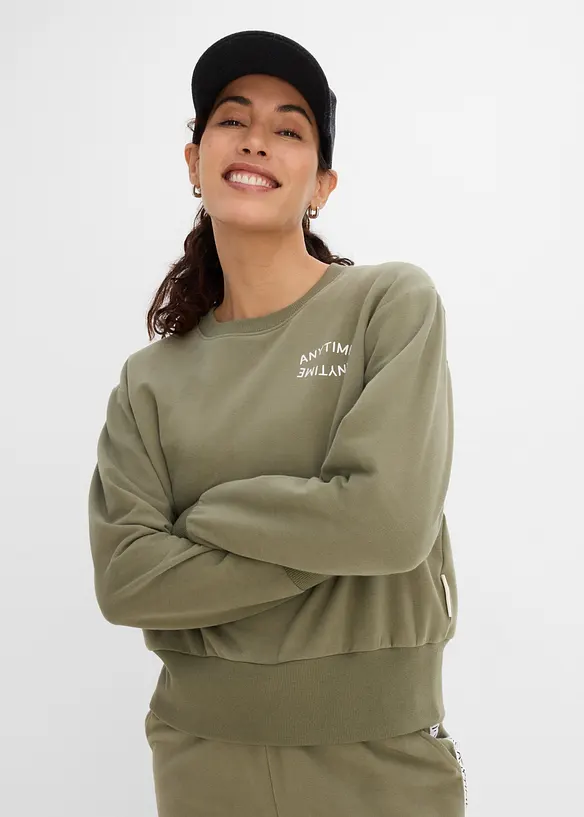 Oversize-Sweatshirt aus weichem Baumwoll-Mix in grün von vorne (im Anschnitt) - bonprix