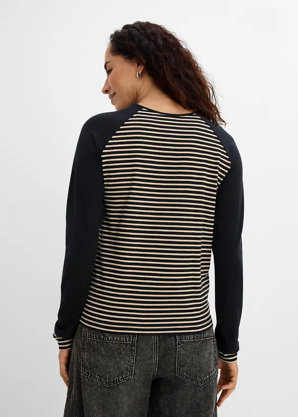 Raglanshirt aus elastischem Bio-Baumwoll-Mix in schwarz von hinten (im Anschnitt) - bonprix