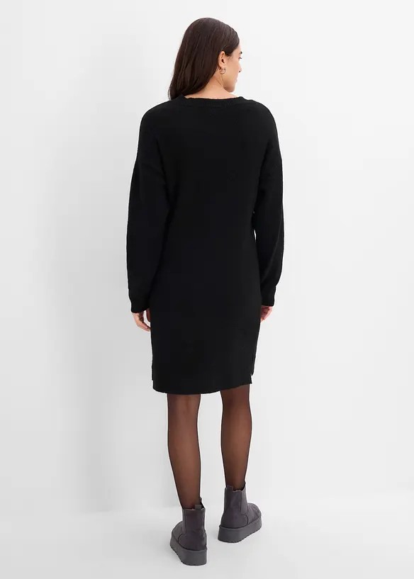 Strickkleid mit Applikation in schwarz von hinten (Totalaufnahme) - bonprix