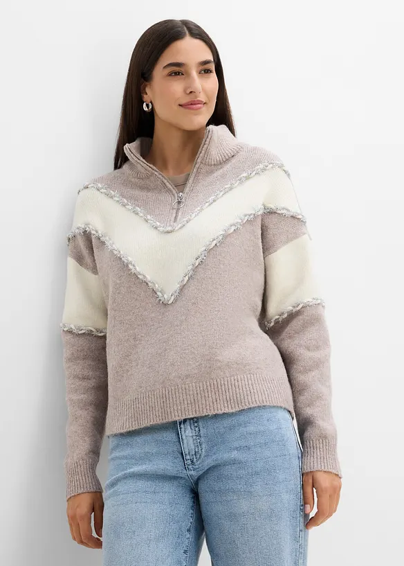 Oversized Troyer in braun von vorne (im Anschnitt) - bonprix