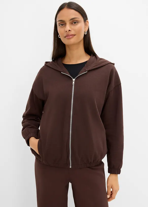 Kapuzen-Sweatjacke aus weichem Baumwoll-Mix in braun von vorne (im Anschnitt) - bonprix