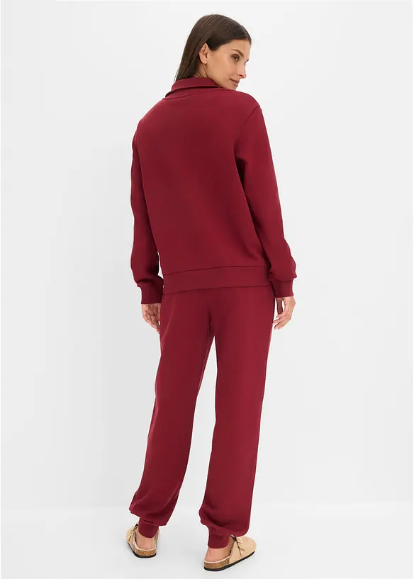 Loungewear Sweat Hausanzug in rot von hinten (Totalaufnahme) - bonprix