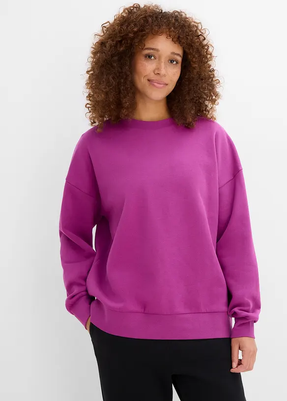 Oversize-Sweatshirt aus reiner Bio-Baumwolle in lila von vorne (im Anschnitt) - bonprix Oversize-Sweatshirt aus reiner Bio-Baumwolle in lila von vorne (im Anschnitt) - bonprix