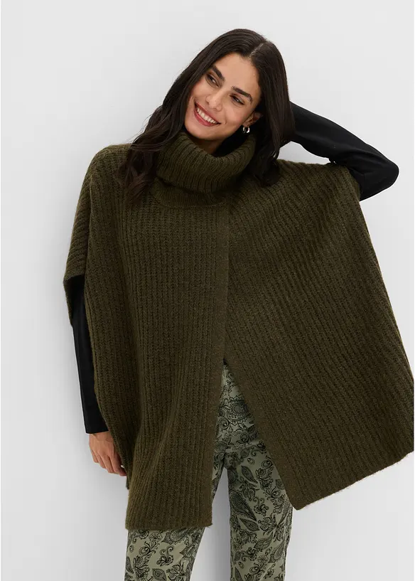 Poncho-Pullover aus weichem Woll-Mix in grün von vorne (im Anschnitt) - bonprix