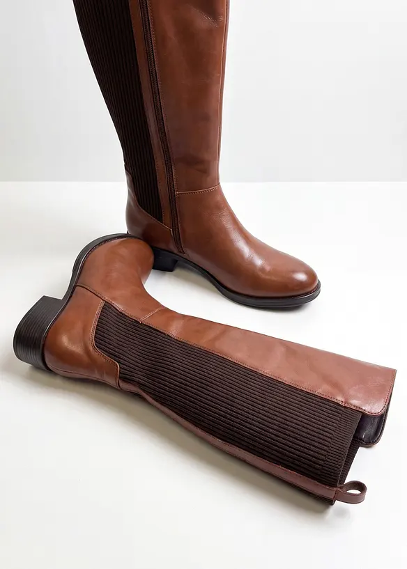 Stiefel aus Leder in braun - bonprix