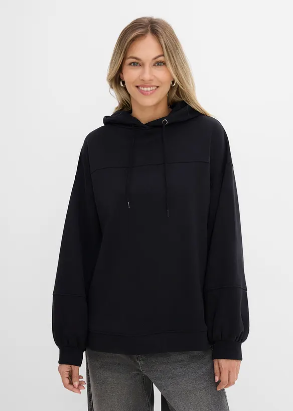Oversize-Kapuzen-Sweatshirt aus weichem Baumwoll-Mix in schwarz von vorne (im Anschnitt) - bonprix