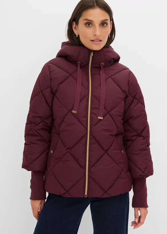 Wasserabweisende Puffer-Jacke in rot von vorne (im Anschnitt) - bonprix