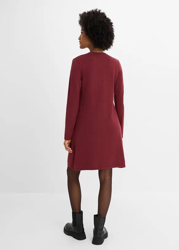 Strickkleid in A-Linie in rot von hinten (Totalaufnahme) - bonprix