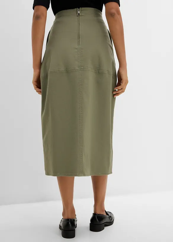Twill-Rock mit Taschen in grün von hinten - bonprix