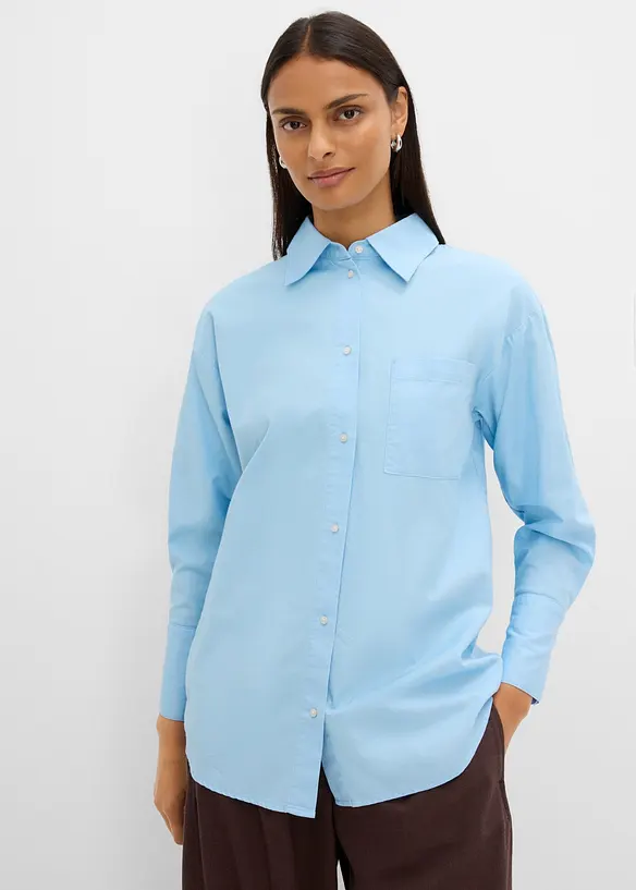 Oxford-Bluse aus reiner Bio-Baumwolle in blau von vorne (im Anschnitt) - bonprix